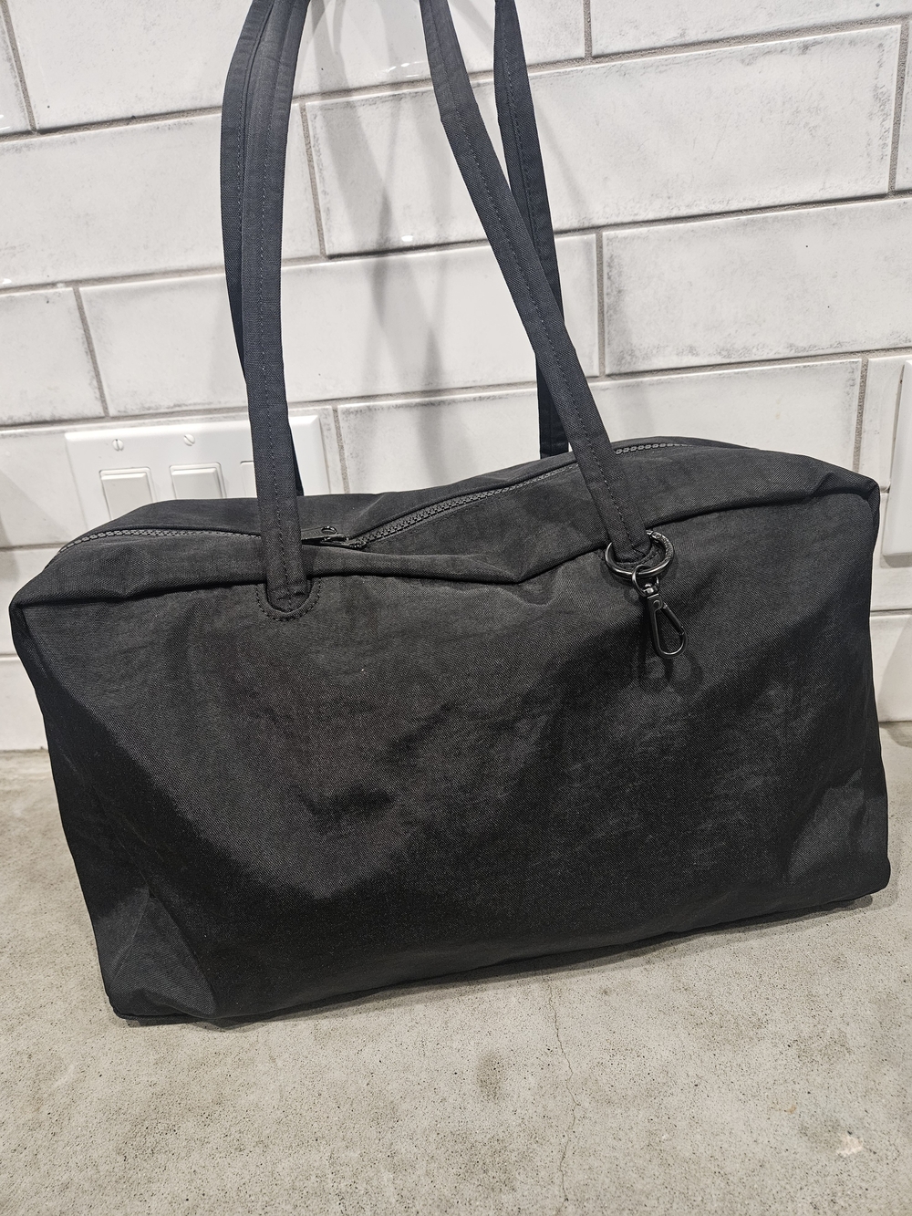 BAGGU Black Bowler